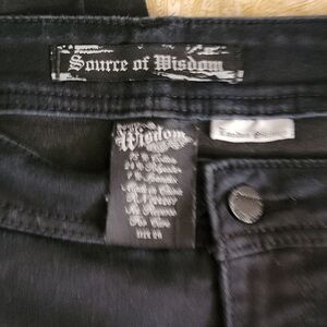 Source of Wisdom Women's Black Skinny Jeans